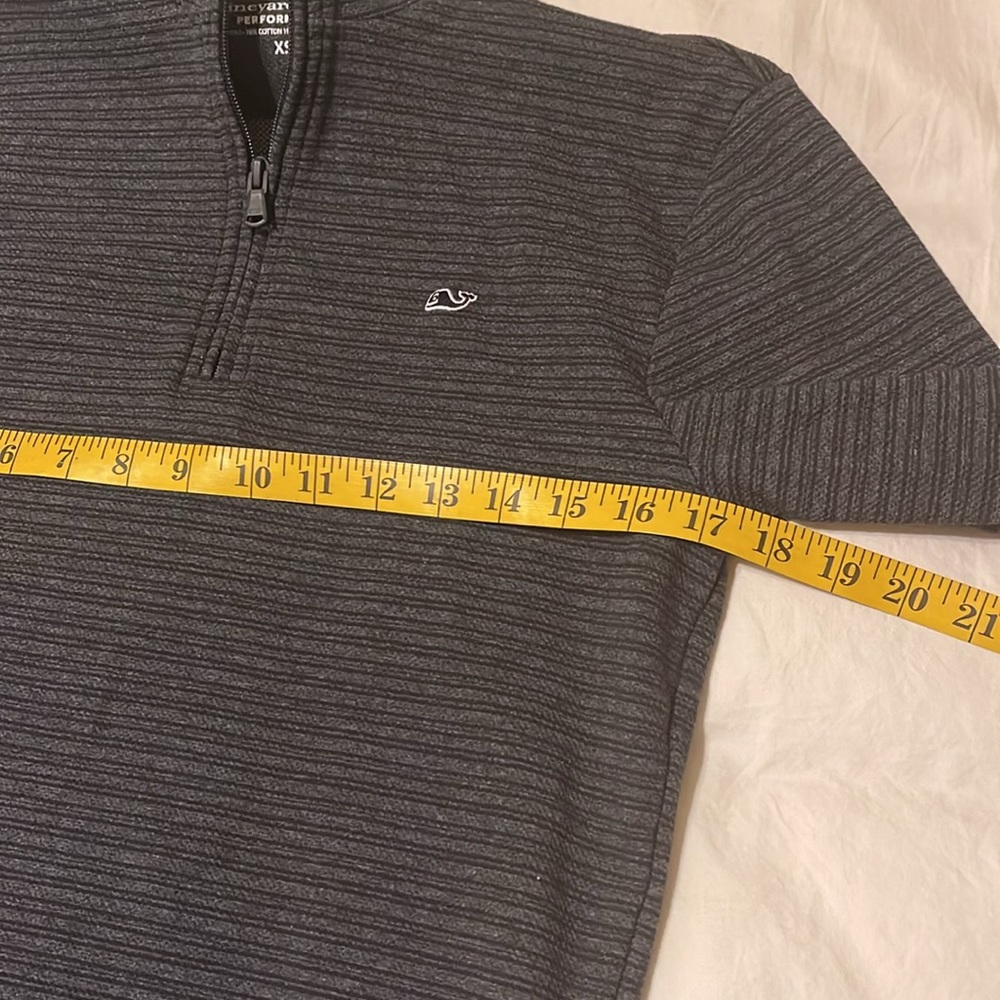 VINEYARD VINES 1/4 Zip Pullover. Size X Small - Picture 10 of 11